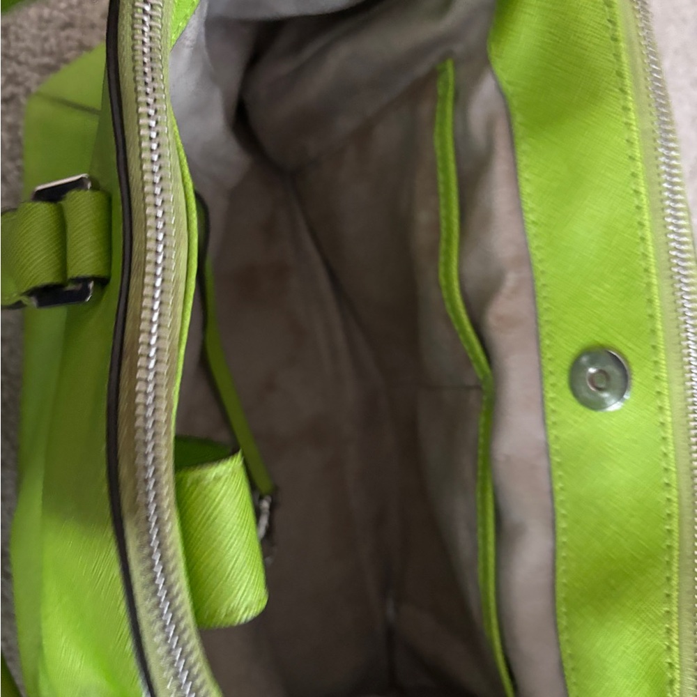 Michael Kors Bright Green Satchel - Picture 10 of 10